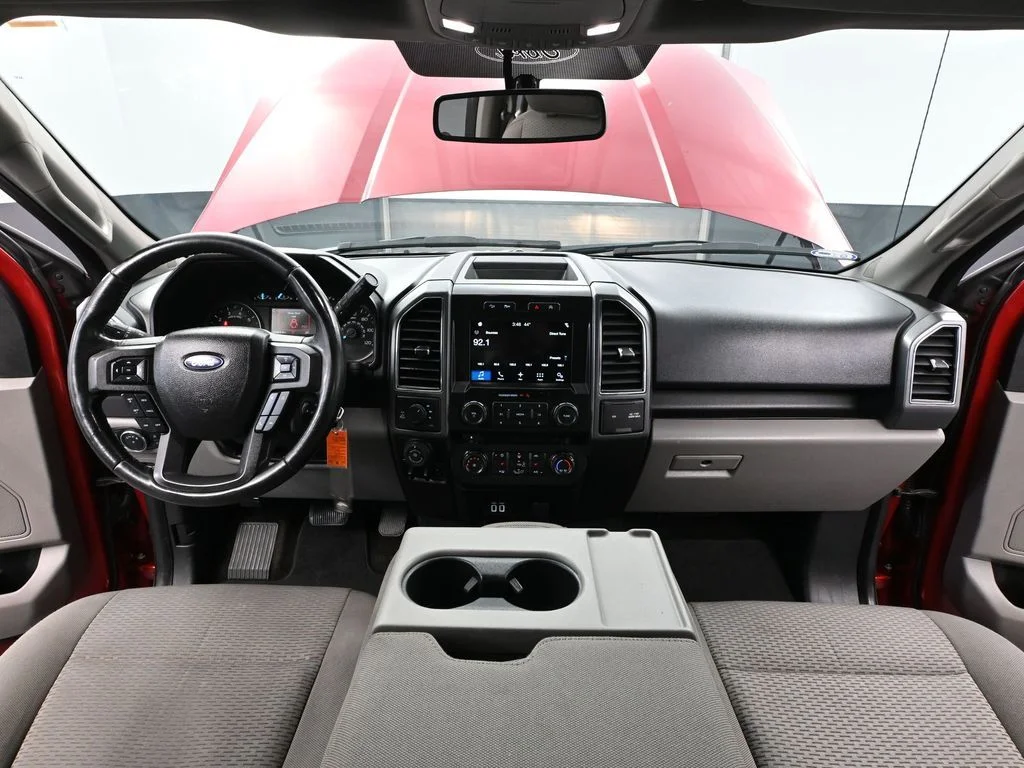 Used 2018 Red Ford XLT image 28