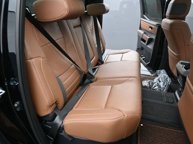 2026 Toyota Tundra 1794 Edition - Photo 15