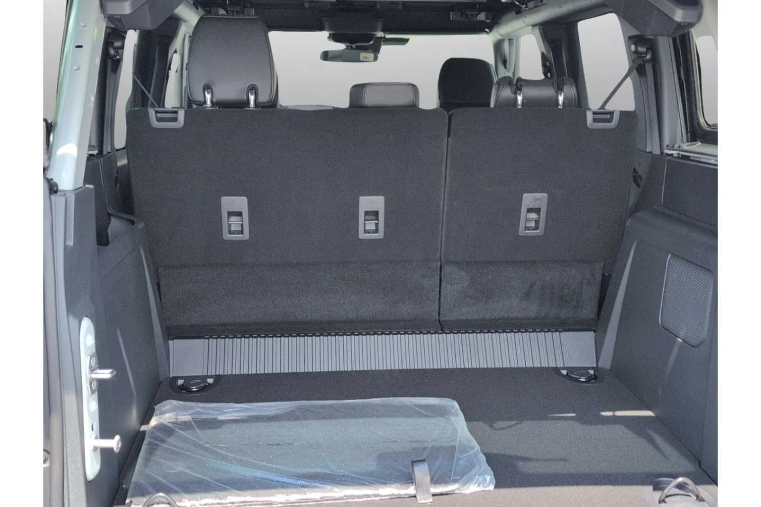 New 2026 Avalanche Gray Ford Big Bend® image 5