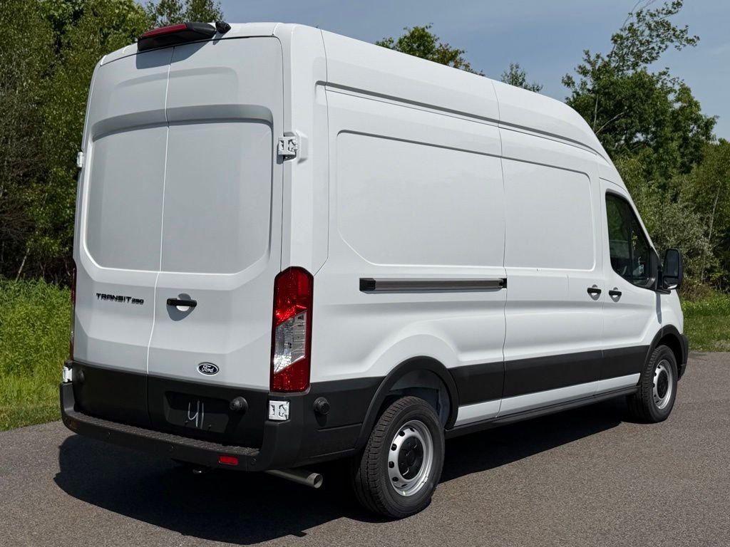 New 2026 Oxford White Ford Cargo Van image 25