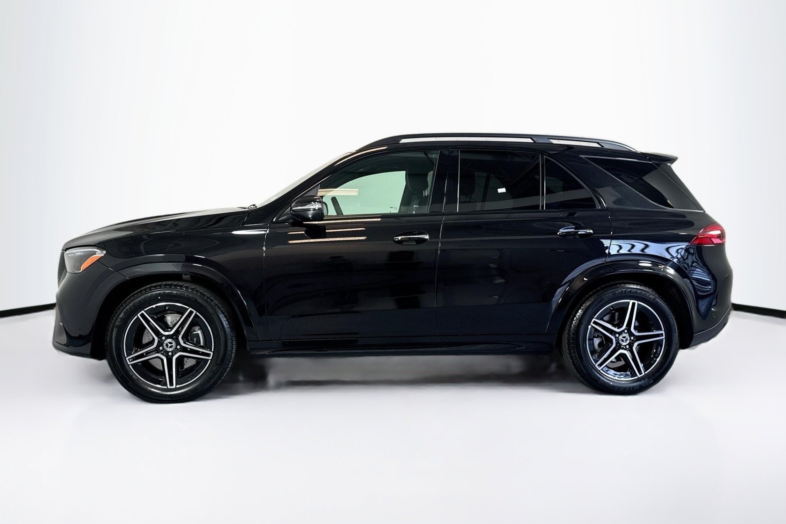 New 2026 Obsidian Black Metallic Mercedes-Benz GLE 350 image 8