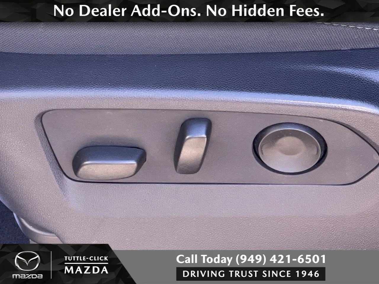 Used 2025 Riptide Blue Metallic Chevrolet LT image 33