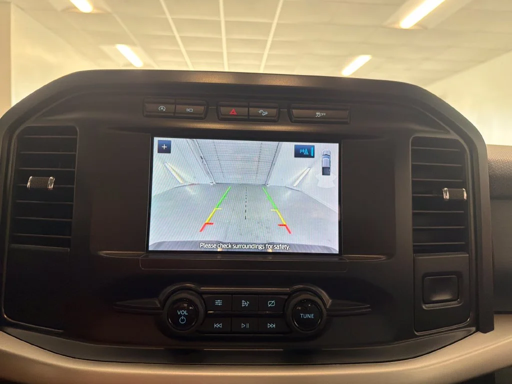Used 2021 Silver Ford XL image 16