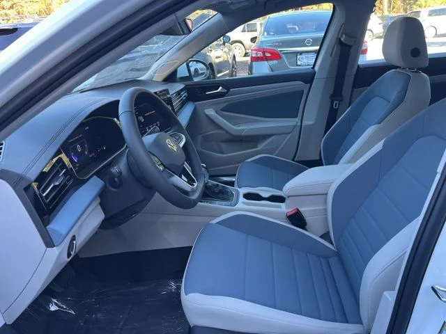 2026 Volkswagen Jetta SE - Photo 7