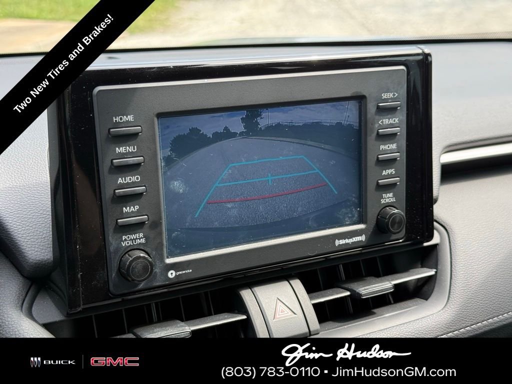 Used 2022 Silver Toyota XLE image 37