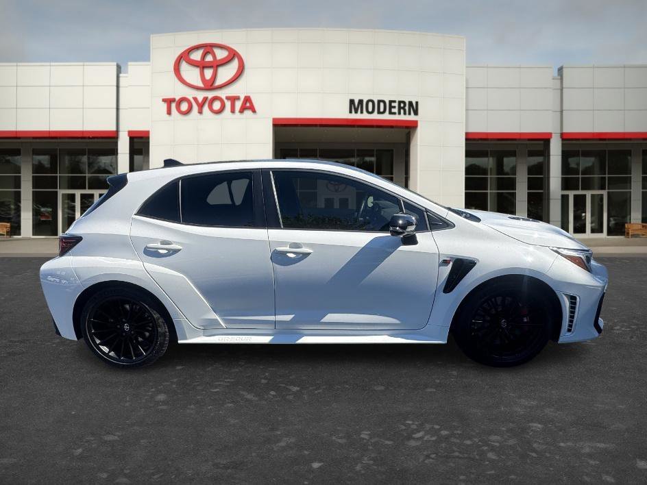 Certified Used 2025 Ice Toyota Premium image 4