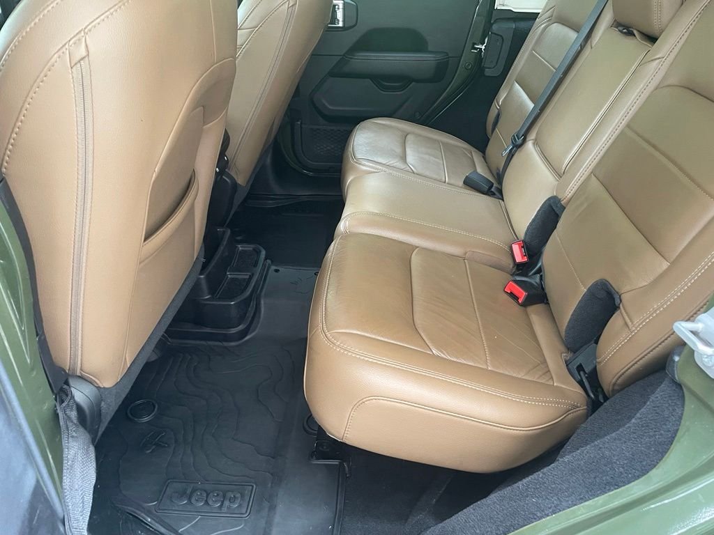 Used 2021 Sarge Green Clearcoat Jeep Unlimited Sahara image 10