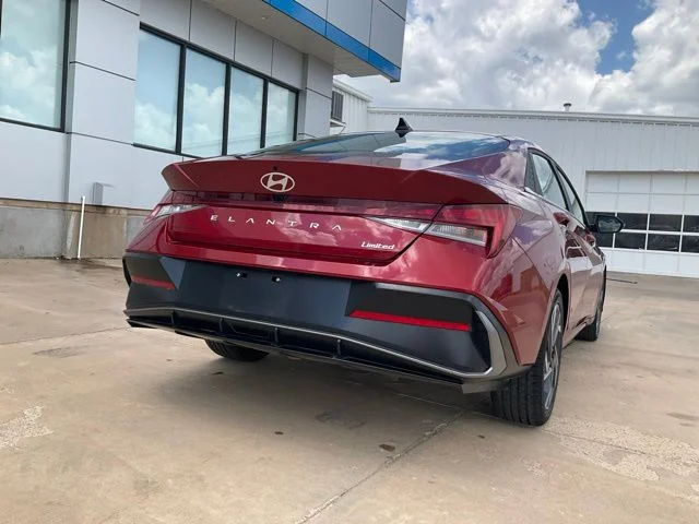 Used 2025 Red Hyundai Limited image 33