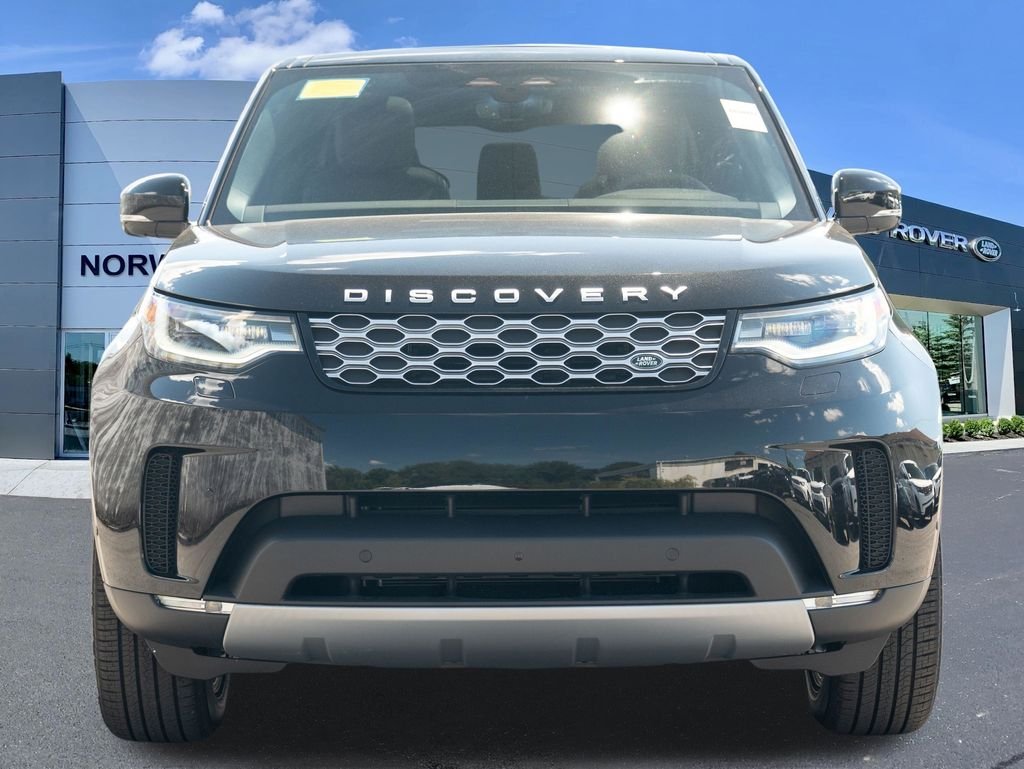 New 2026 Black Land Rover S image 2