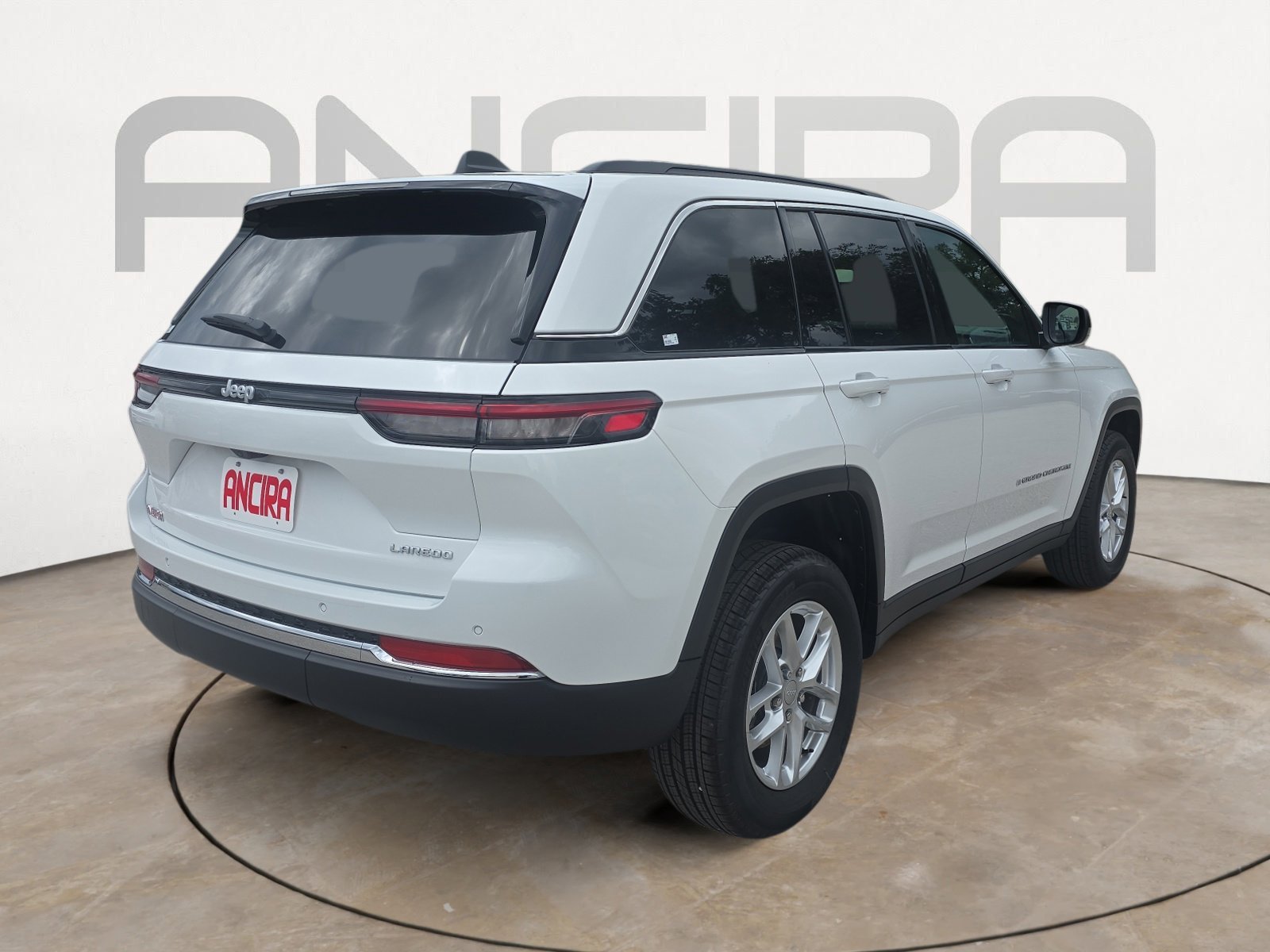 New 2026 Bright White Clearcoat Jeep Laredo image 10
