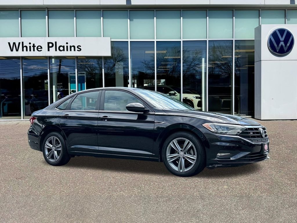Used 2021 Black Volkswagen R-Line image 1