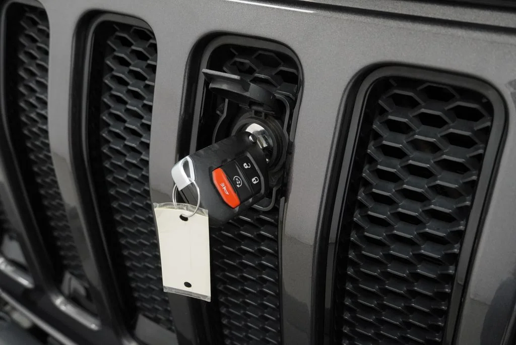 Used 2021 Gray Jeep Unlimited Sahara Altitude image 50