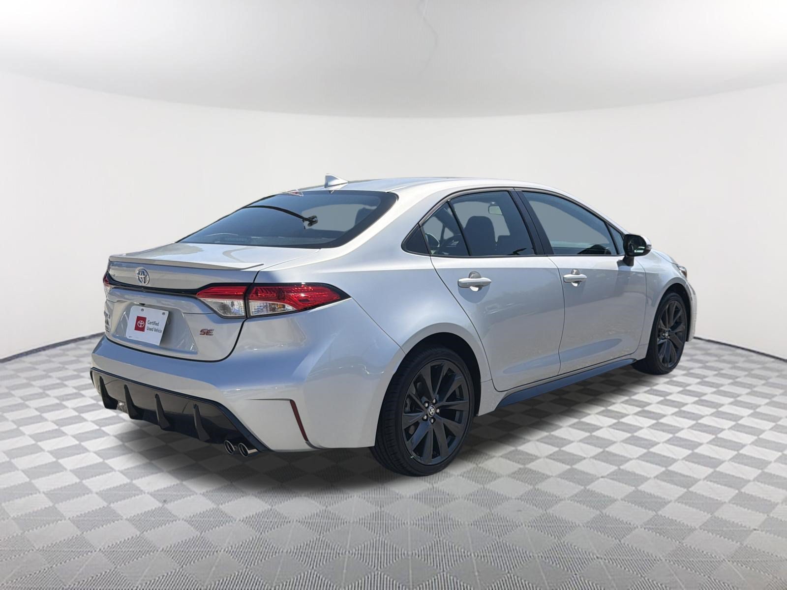 Used 2025 Classic Silver Metallic Toyota SE image 16