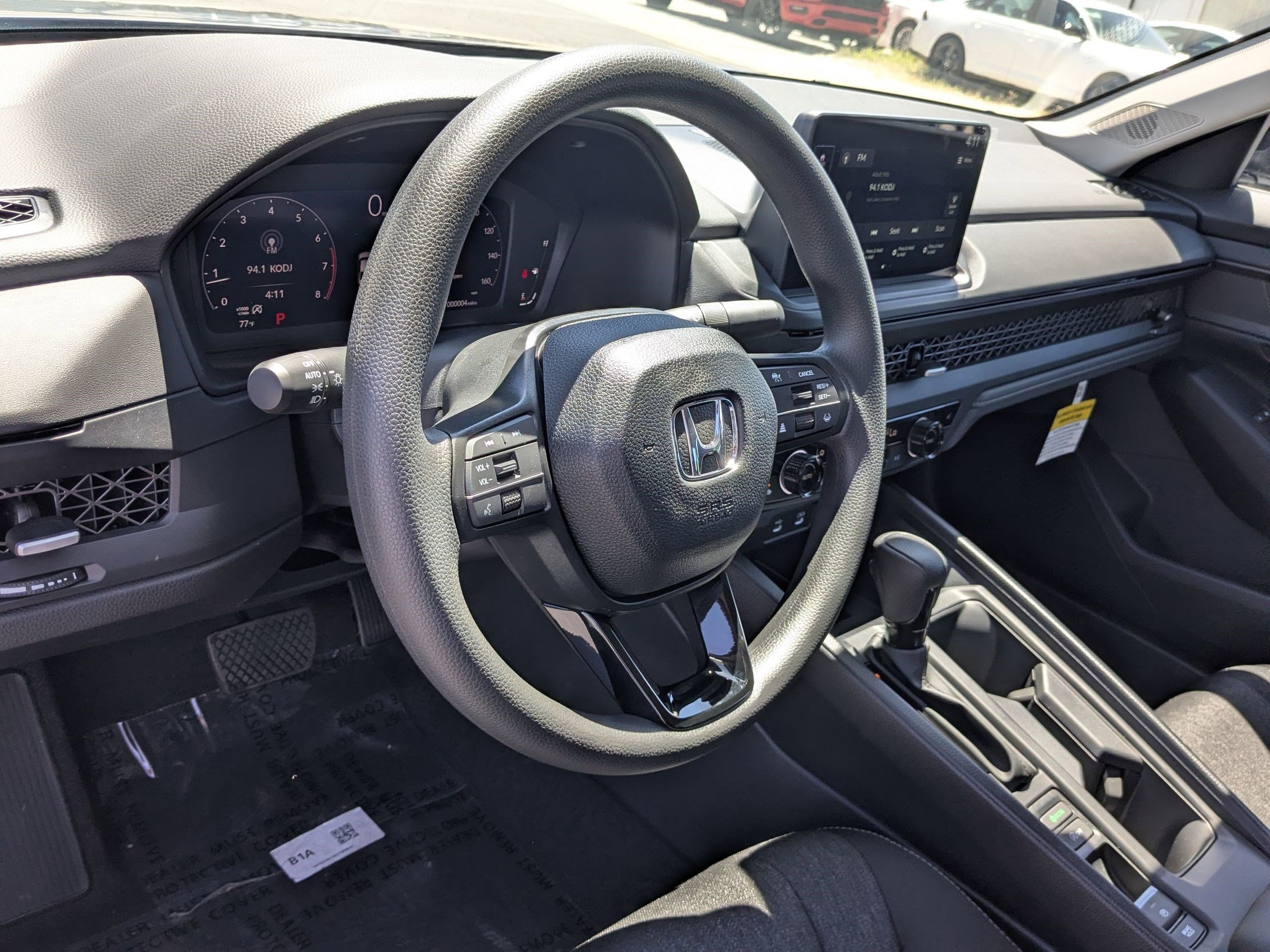New 2026 Urban Gray Pearl Honda SE image 10