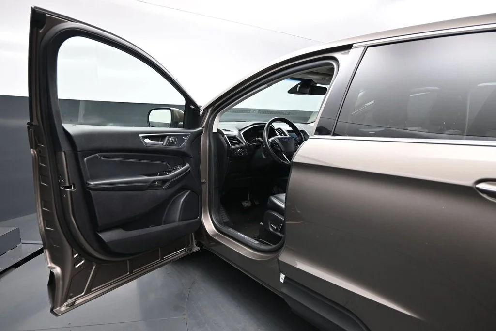 Certified Used 2019 Gray Ford Titanium image 9