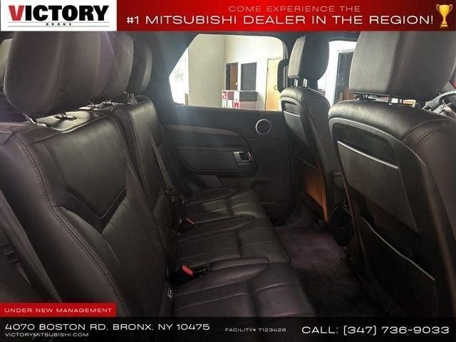 Used 2018 Gray Land Rover HSE image 20