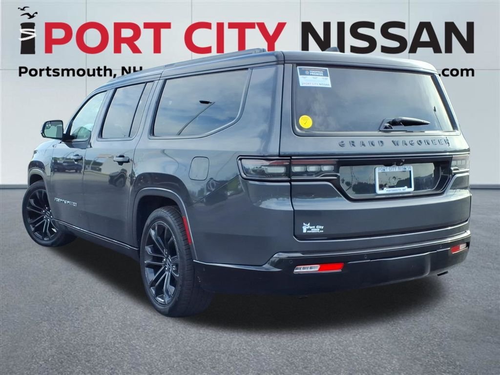 Used 2024 Baltic Gray Metallic Jeep Series II obsidian w/panoramic roof image 50