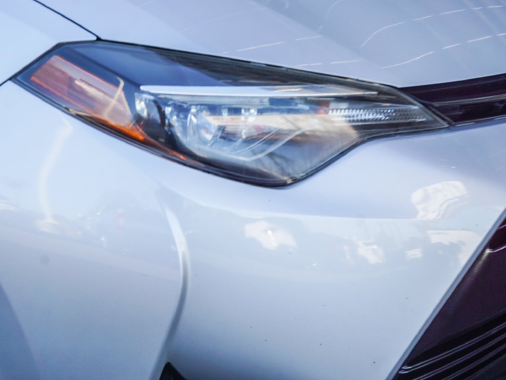 Used 2018 Silver Toyota LE image 11