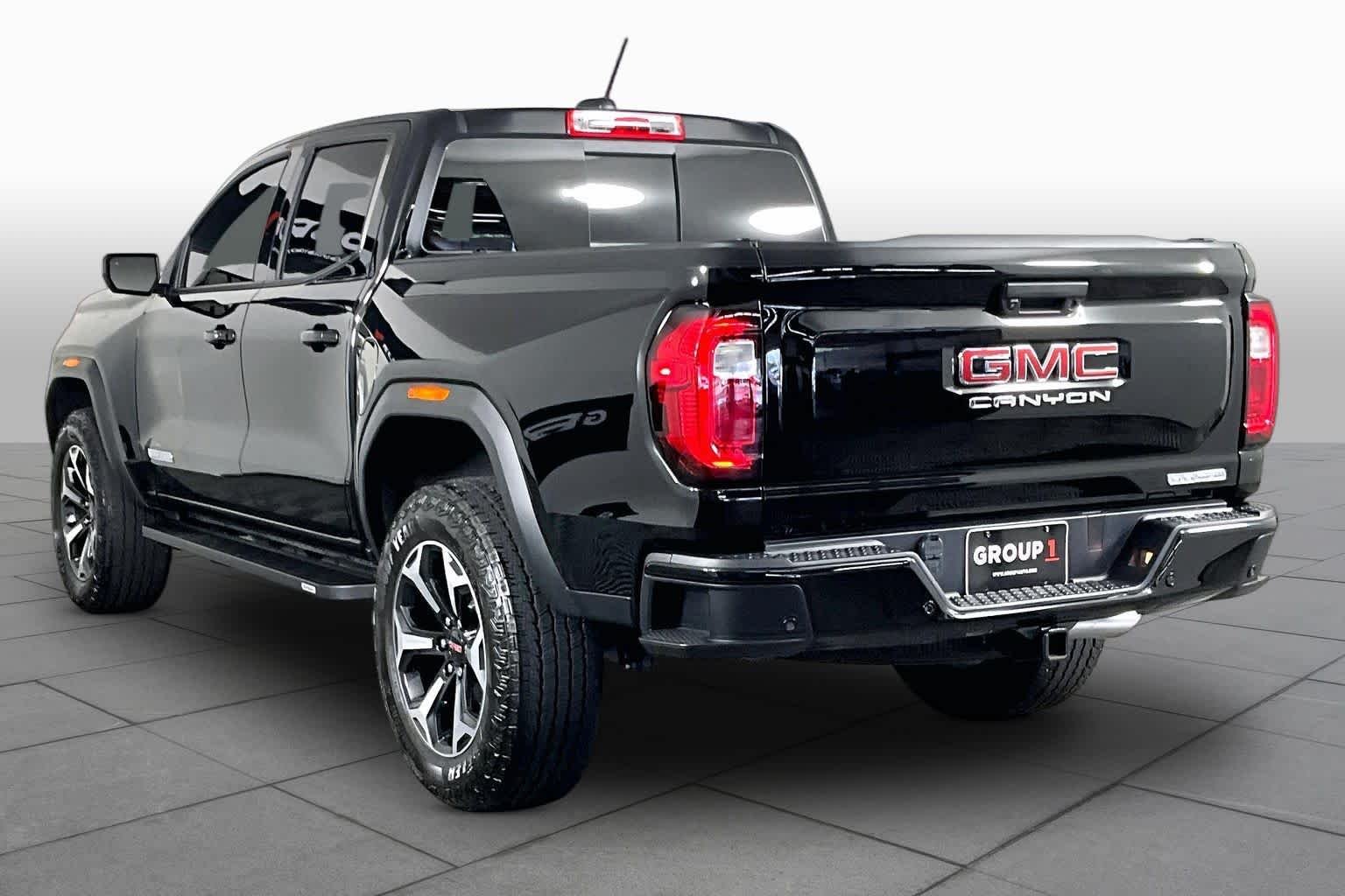 Used 2024 Onyx Black GMC 2WD Elevation image 11