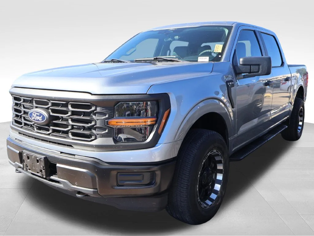 Used 2024 Silver Metallic Ford XL image 6