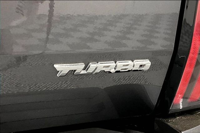 2025 Toyota Tundra Limited - Photo 9
