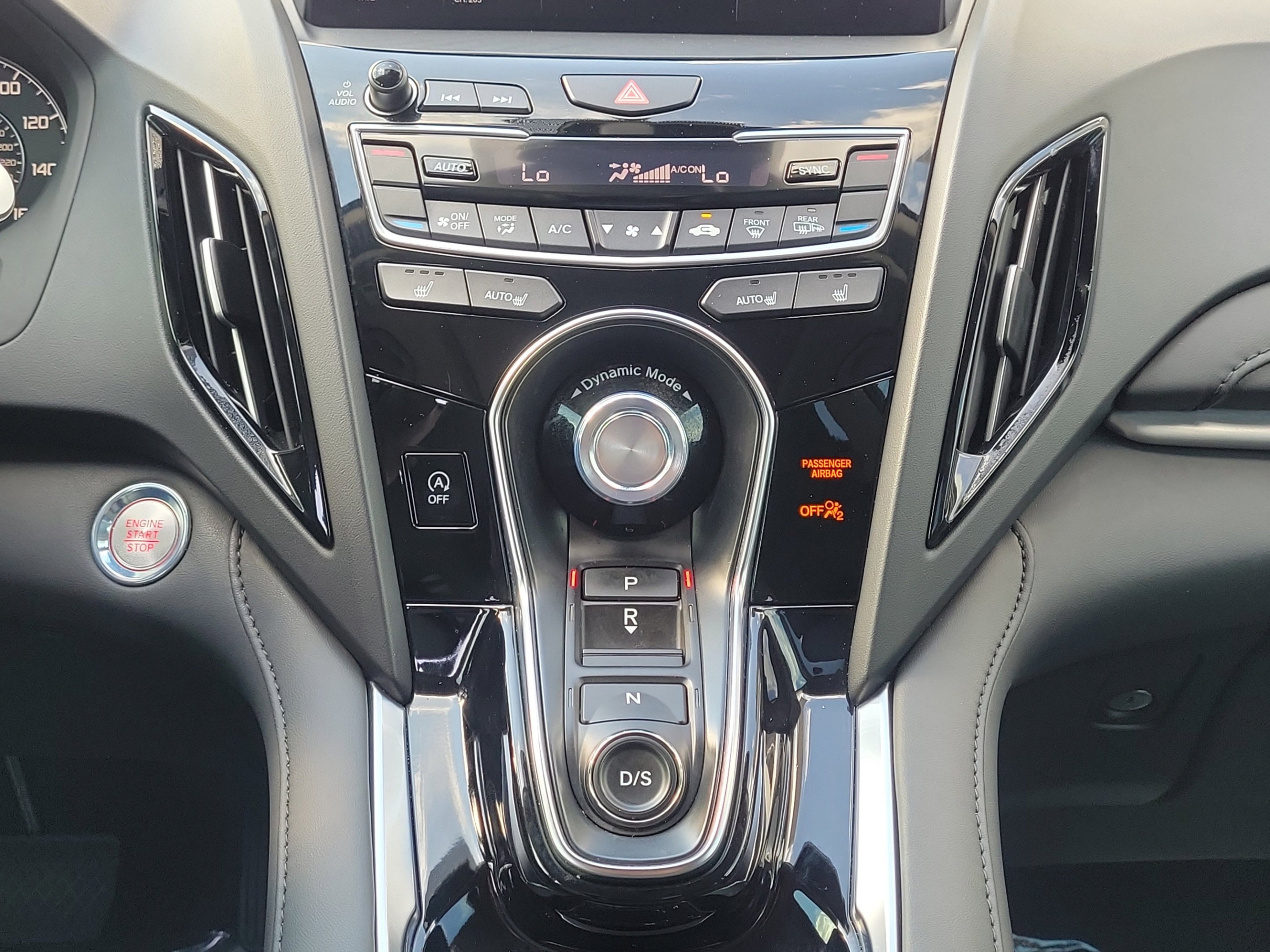 Used 2024 Platinum White Pearl Acura SH-AWD image 17