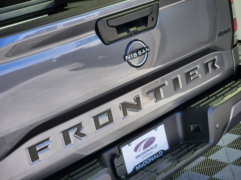New 2026 Gun Metallic Nissan Crew Cab SV image 7