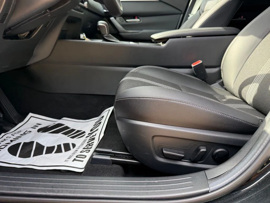 Used 2026 Black Mazda Preferred image 12