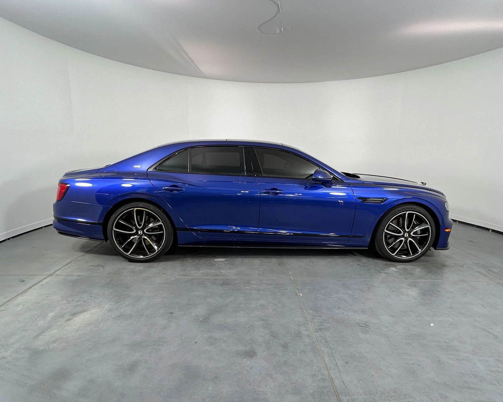 2024 Bentley Flying Spur Mulliner - Photo 5