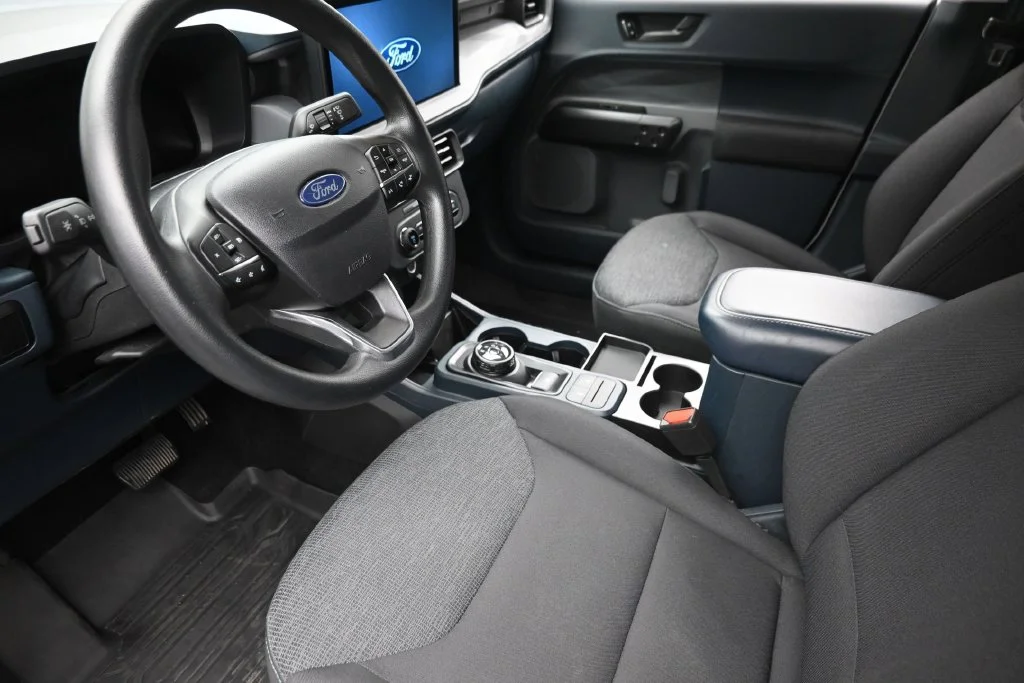 Used 2025 White Ford XL image 16