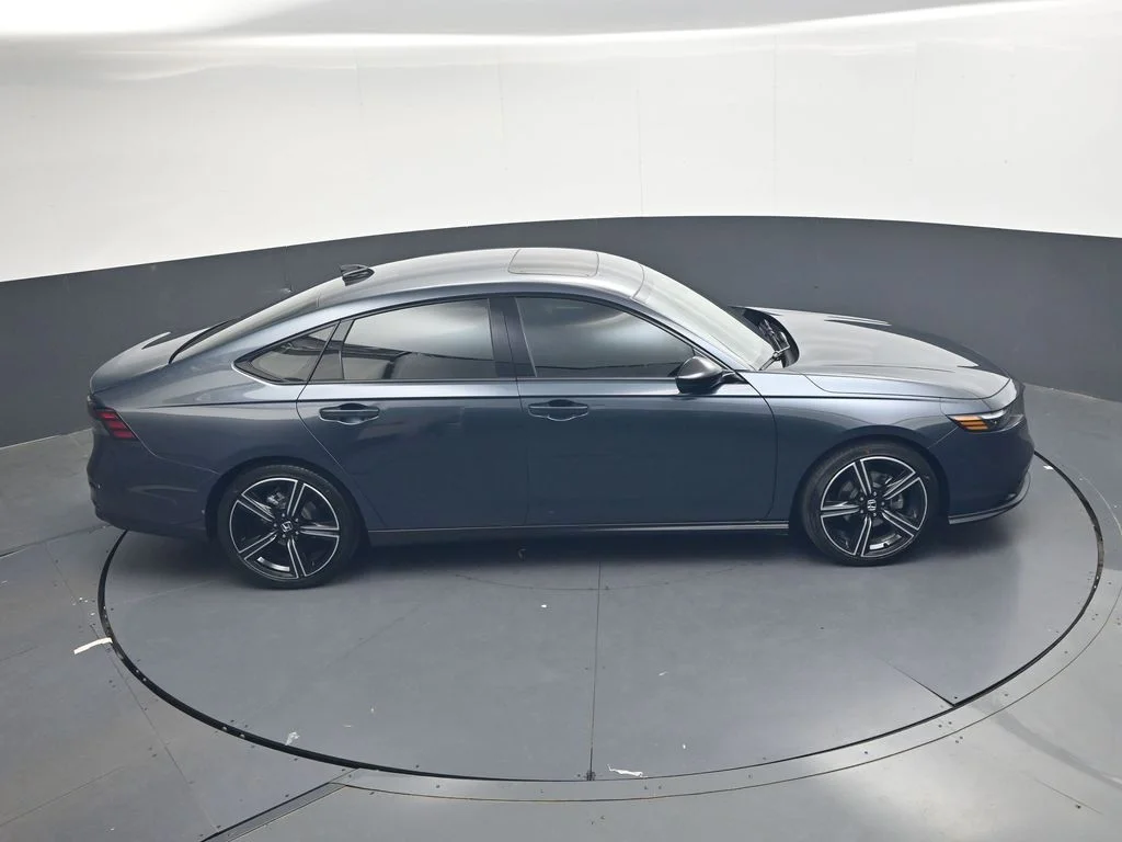 New 2026 Meteorite Gray Metallic Honda SE image 25