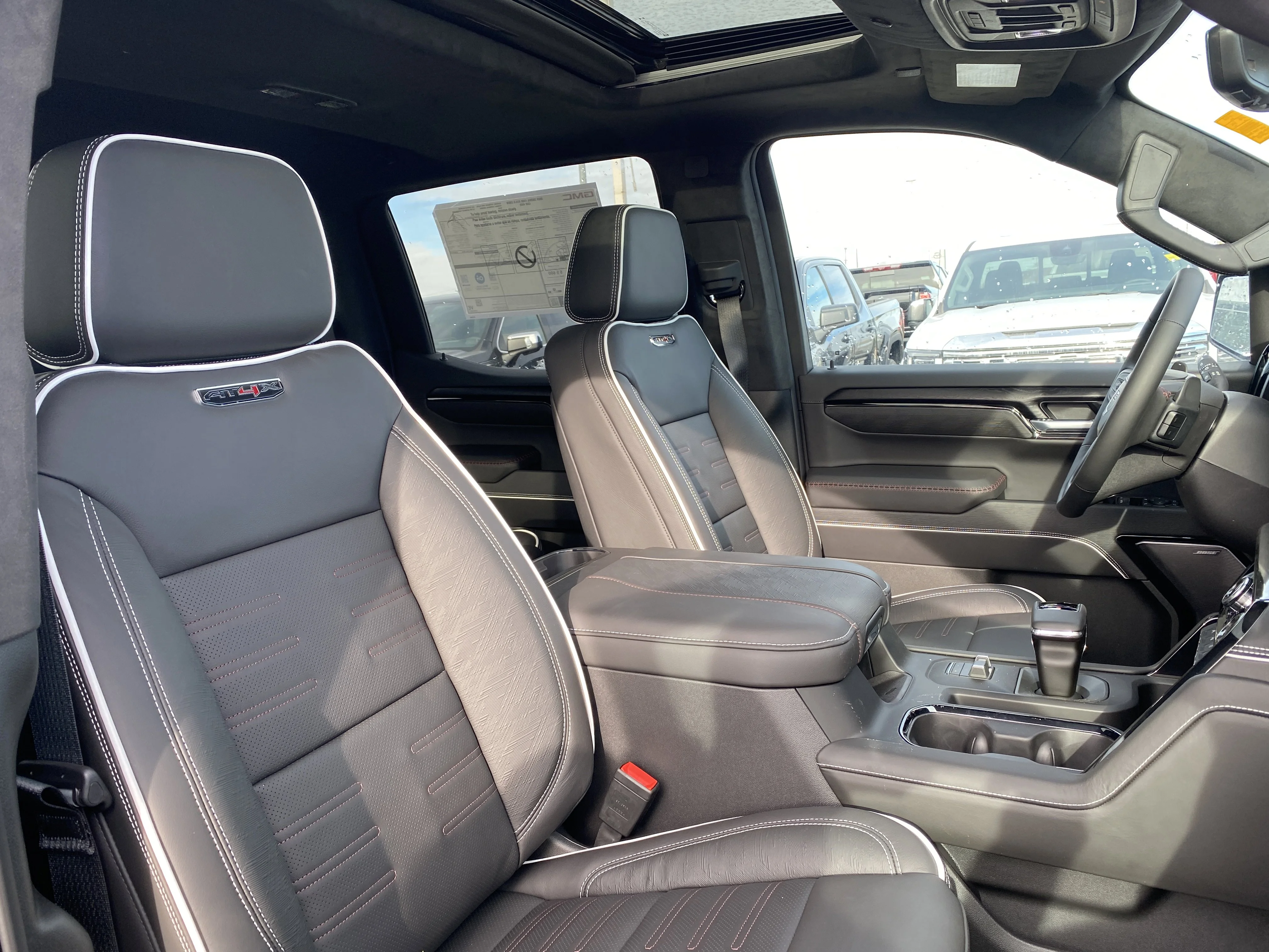 New 2026 ONYX BLACK GMC AT4X image 31