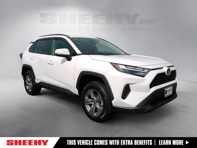 2022 Toyota RAV4 Hybrid XLE