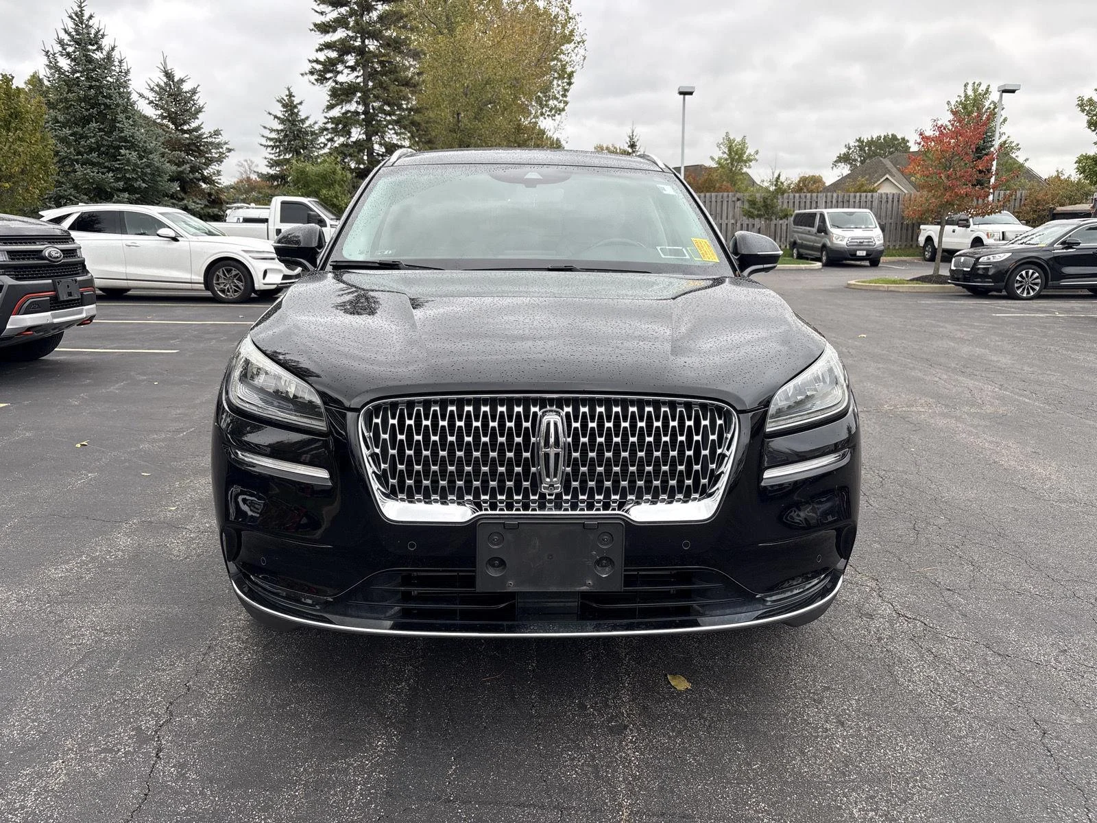 Used 2020 Infinite Black Lincoln Reserve image 2
