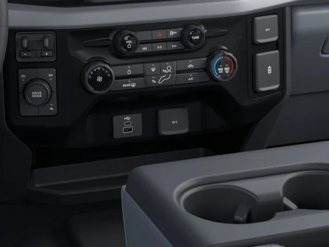 2025 Ford F-350 Super Duty Chassis Cab XL - Photo 15