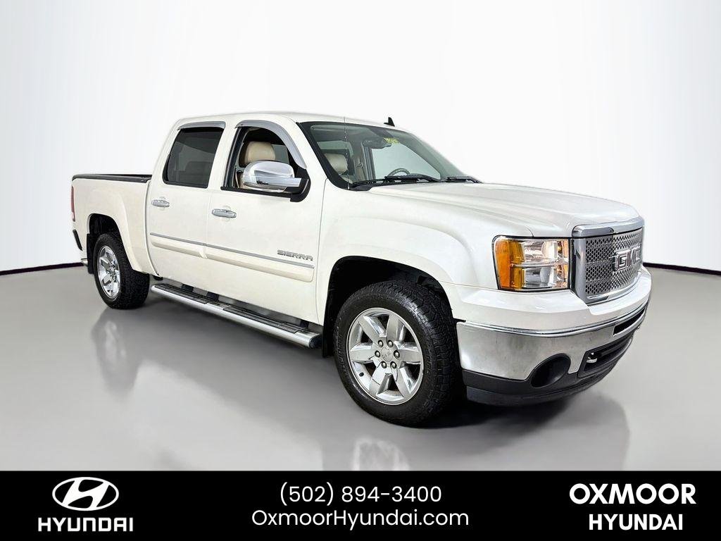 Used 2012 White Diamond Tricoat GMC SLT image 1