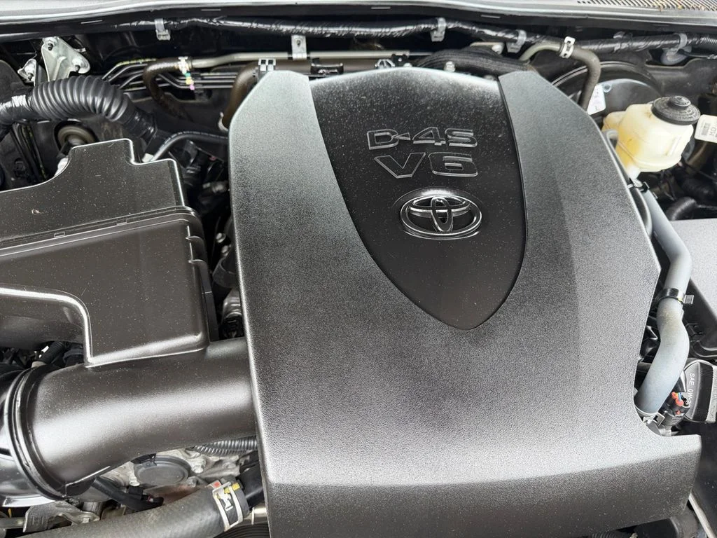 2022 Toyota Tacoma SR - Photo 20