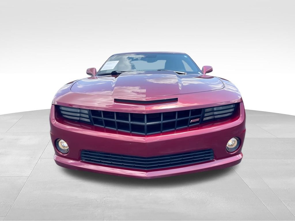 Used 2011 Red Chevrolet SS image 3