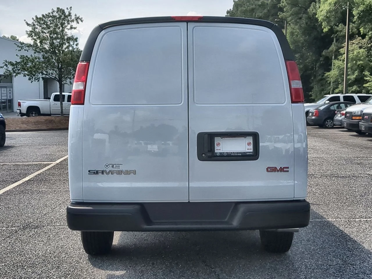 New 2026 Summit White GMC Work Van image 7