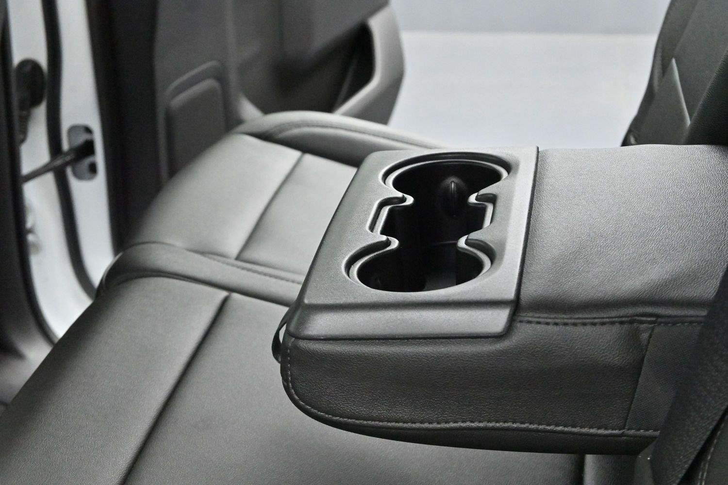 Used 2019 SUMMIT WHITE GMC SLT image 30