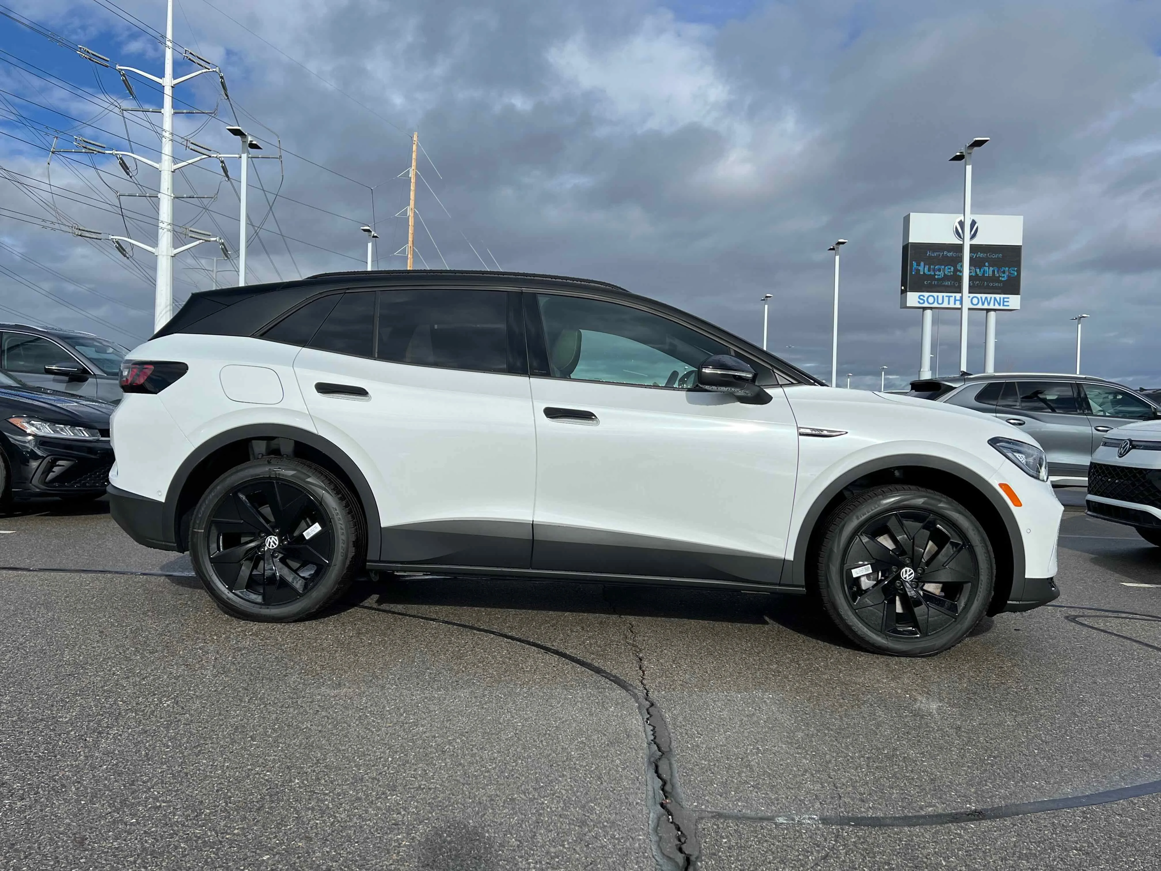 New 2026 Opal White Volkswagen Pro S Plus image 2