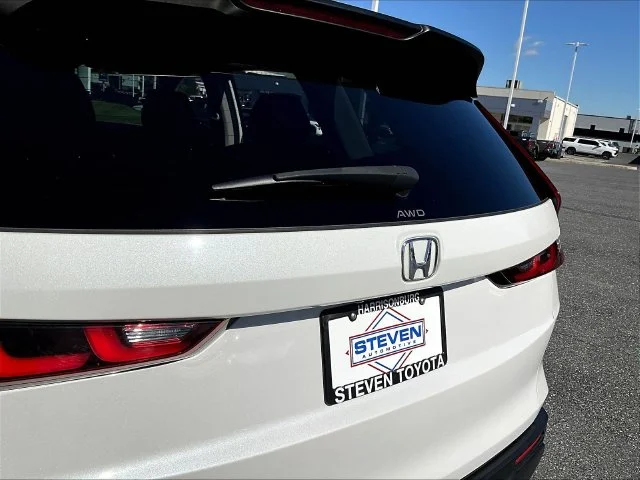 Used 2024 White Honda EX image 29