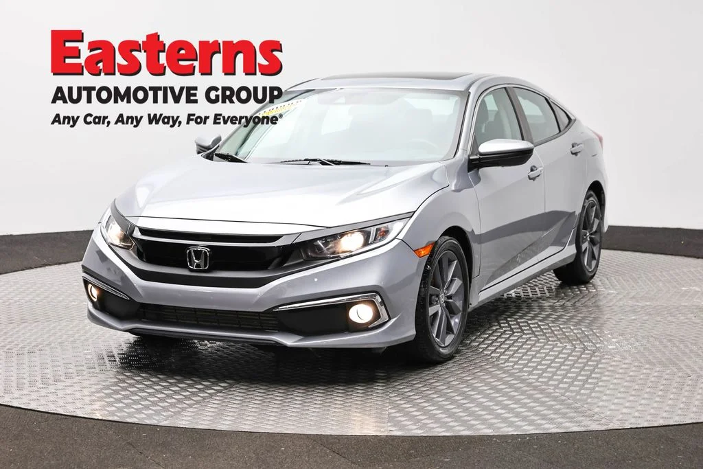 Used 2019 Silver Honda EX image 1