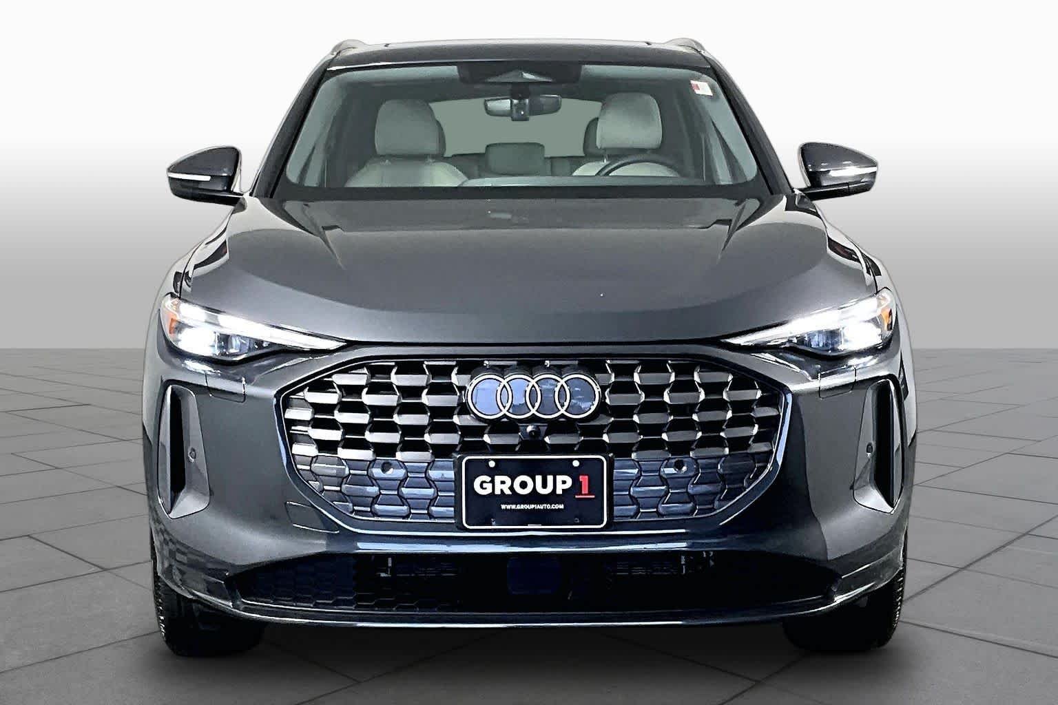 Used 2026 Daytona Gray Pearl Effect Audi Premium image 4