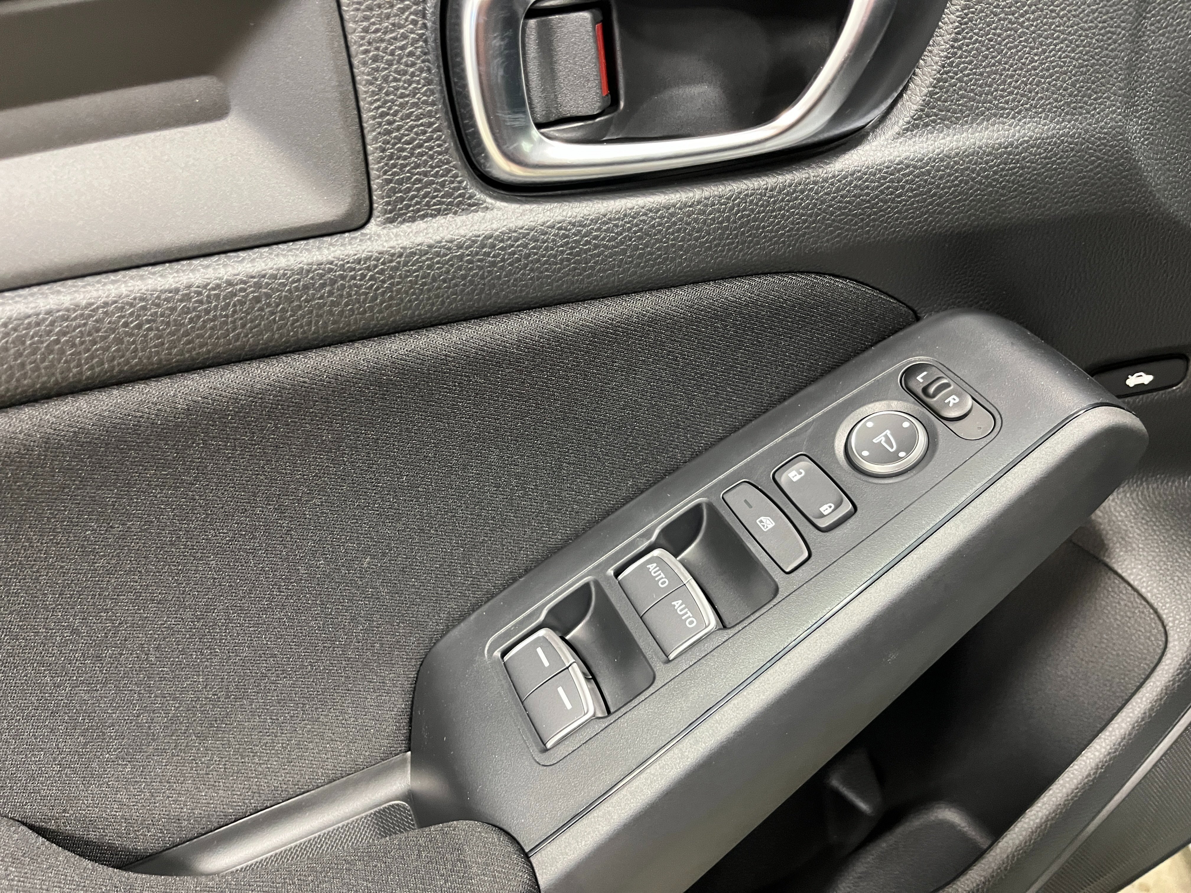 2026 Honda Civic Sport - Photo 15