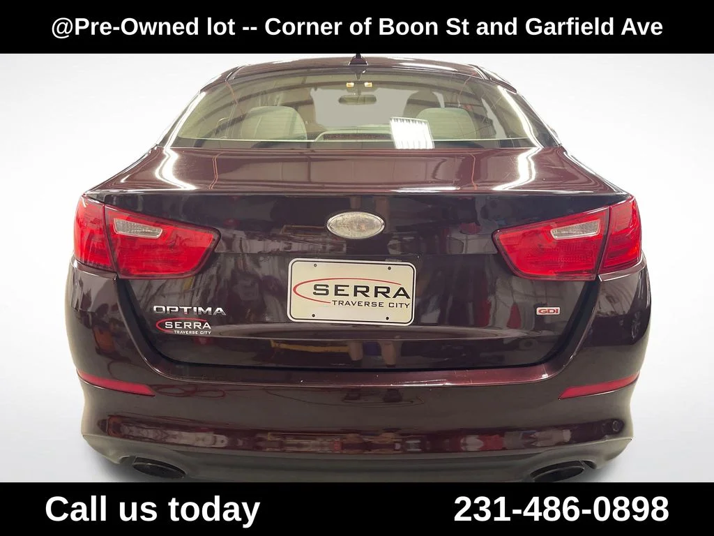 Used 2014 Red Kia LX image 8