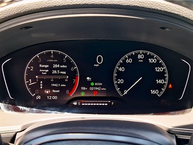 Used 2025 Gray Honda Sport image 15