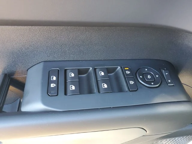 New 2027 Wolf Gray Kia X-LINE SX image 21