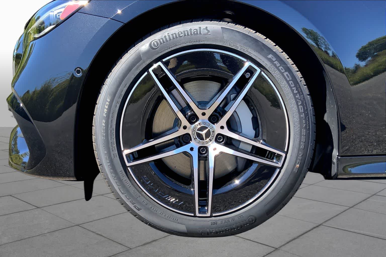 New 2026 Obsidian Black Metallic Mercedes-Benz E 350 image 11