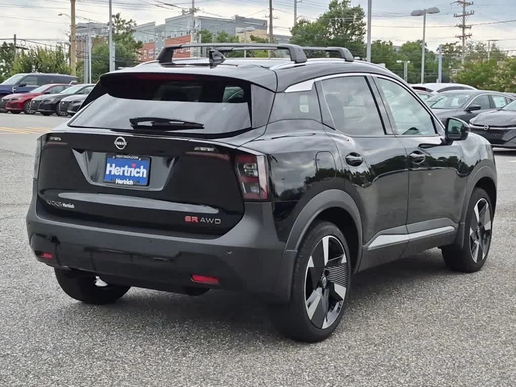 New 2026 Super Black Nissan SR image 3